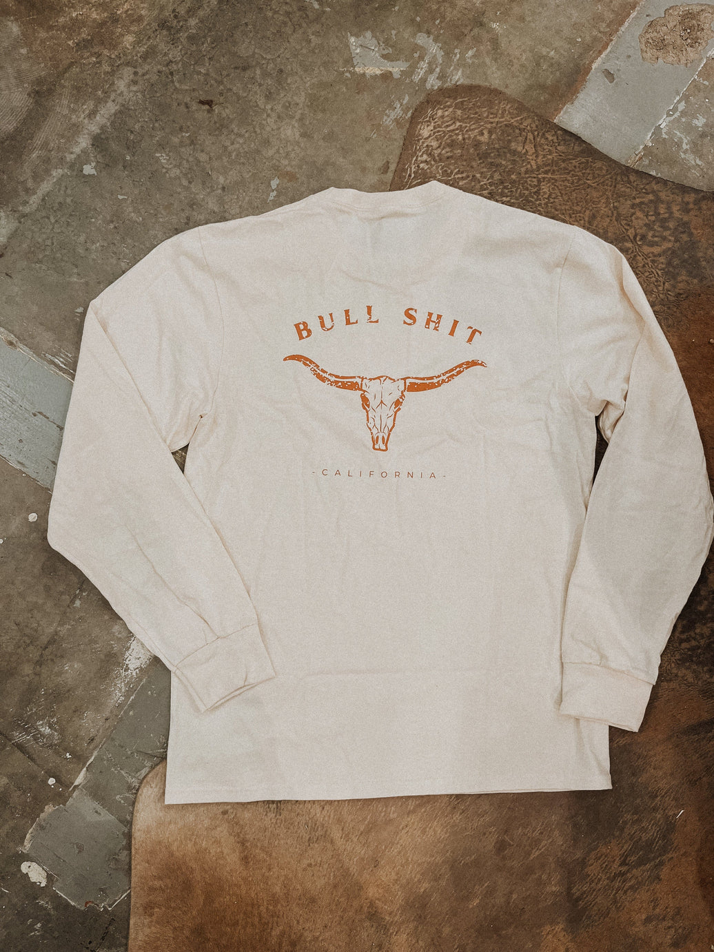 InkTrendz Graphic Shirt Longhorn Bull Shirt Long Sleeve