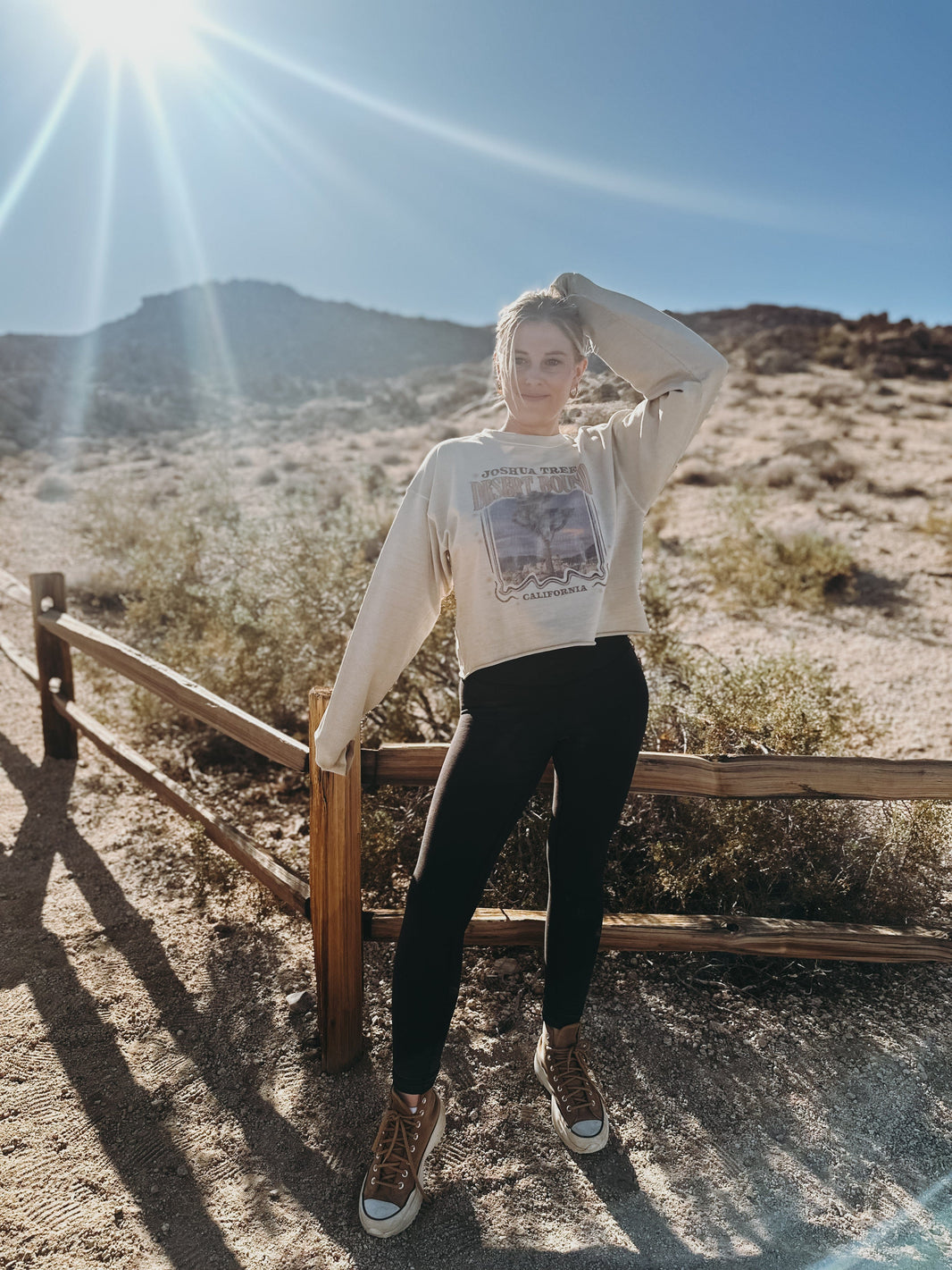 Girl Dangerous Sweatshirts Joshua Tree Tour Crop
