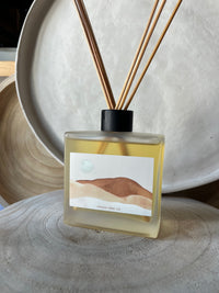 The Rustic House Candles Roaming Travelers Bonfire Reed Diffuser