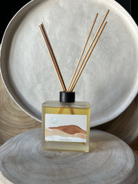 The Rustic House Candles Roaming Travelers Bonfire Reed Diffuser