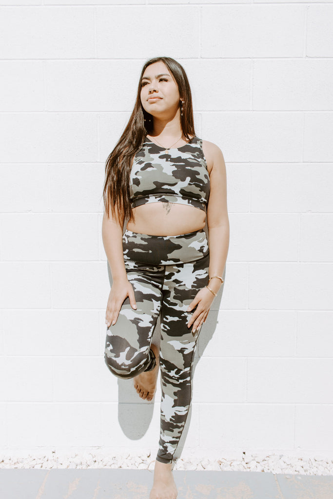 Jungle Camo Leggings - Roaming Travelers x [product-vendor]